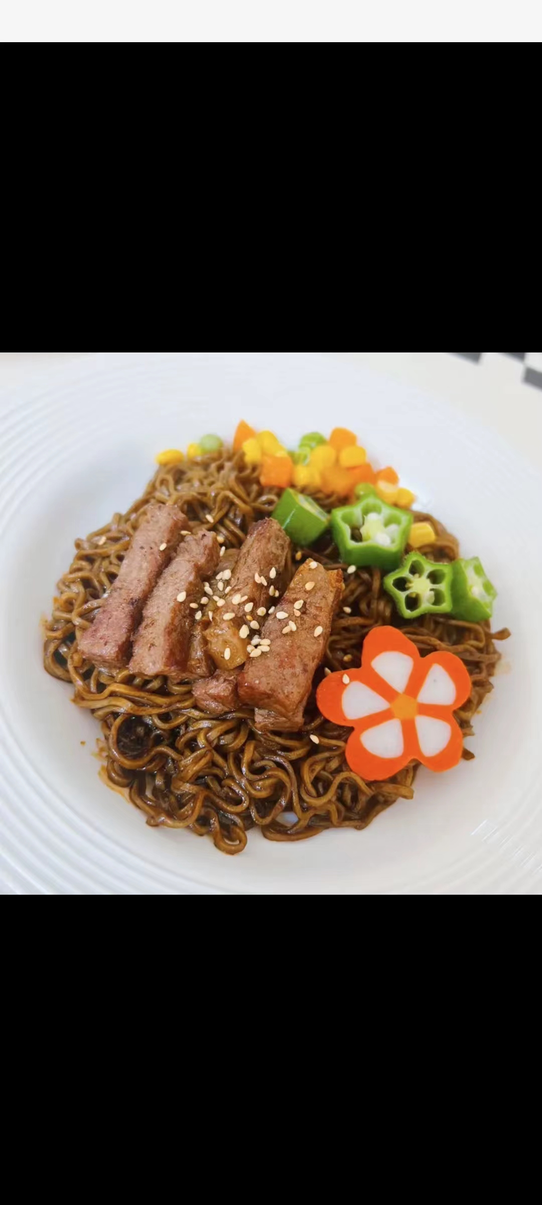 飘香葱油牛肉荞麦拌面