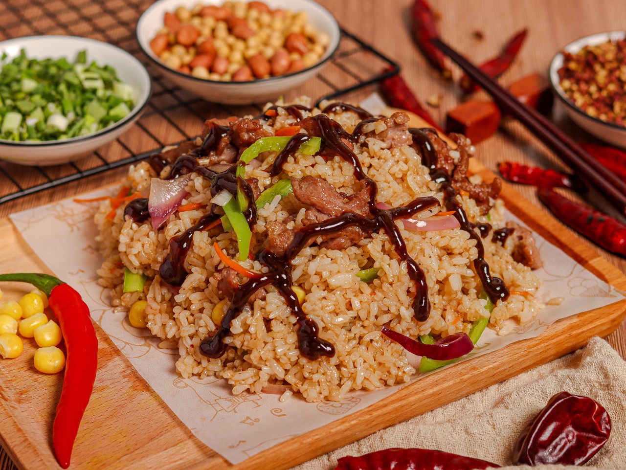 黑椒牛肉炒饭