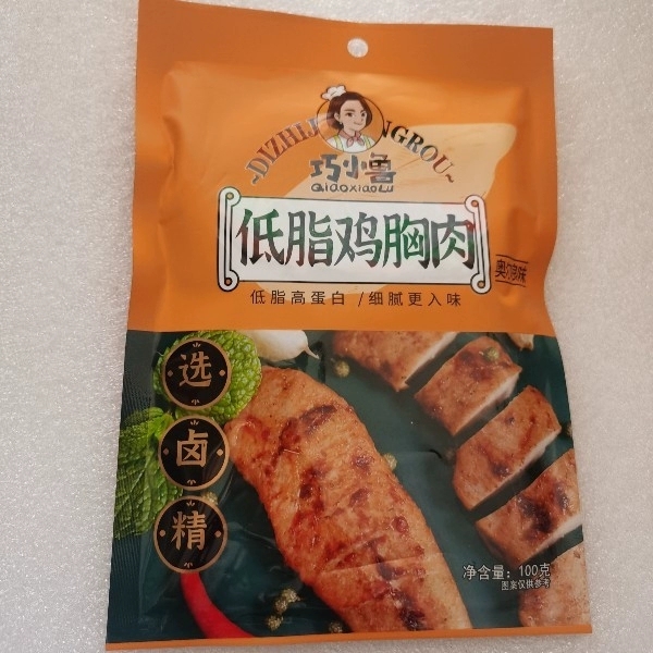 巧小鲁低脂鸡胸肉原味100g.jpg